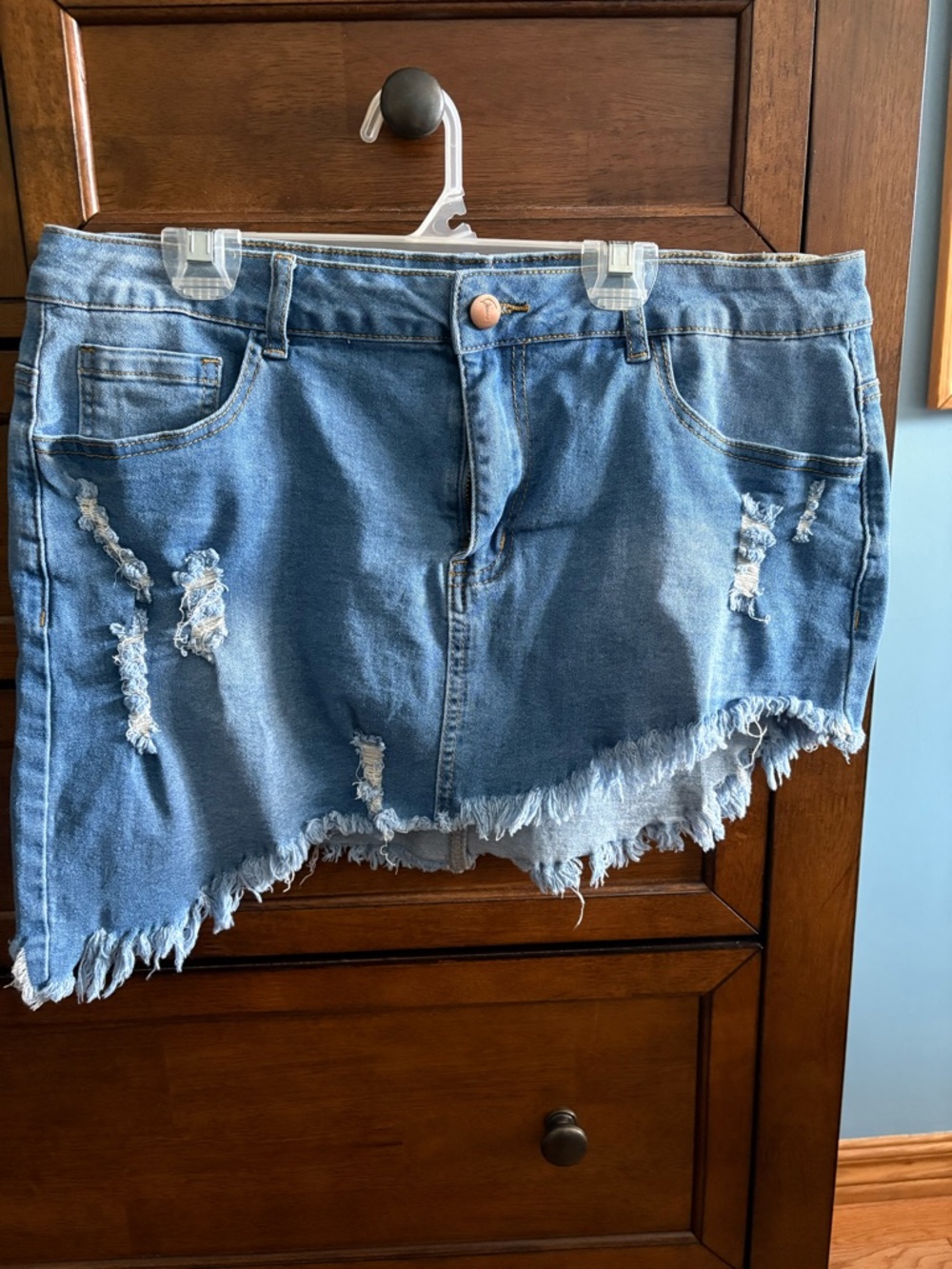 Y2K Light Blue Distressed Asymmetrical Denim Skirt